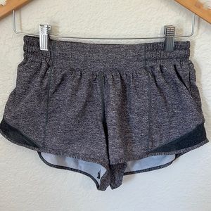 Lululemon Hotty Hot Shorts 2’’